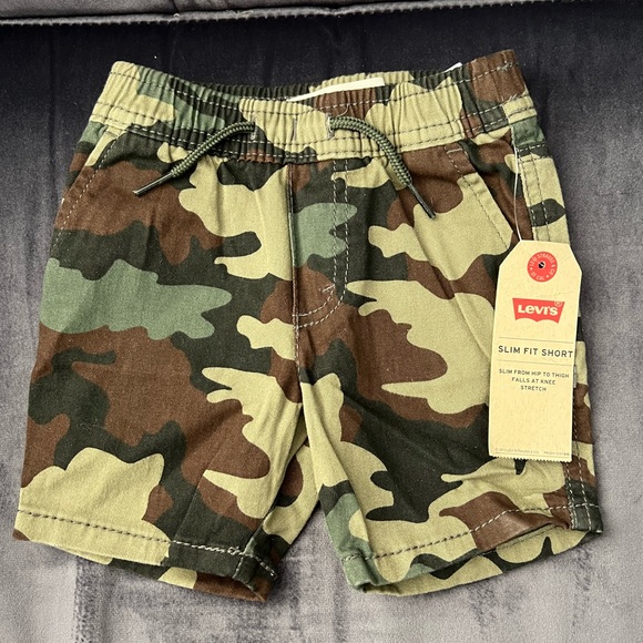 NWT! Levi’s baby boy camp shorts size 6Months - Picture 1 of 6